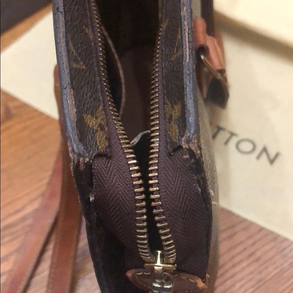 Louis Vuitton Babylone - Picture 12 of 16